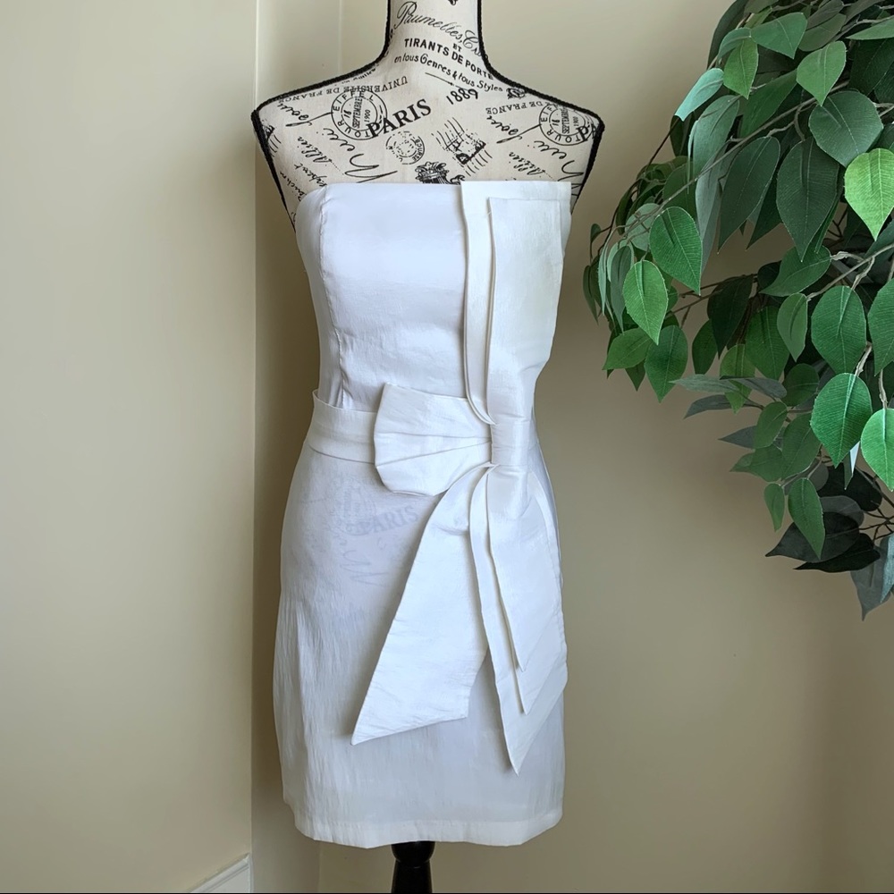 Romeo & Juliet Couture Big Bow Strapless Dress White Sz M